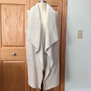 Lafayette 148 New York Spanish shearling 🐏vest